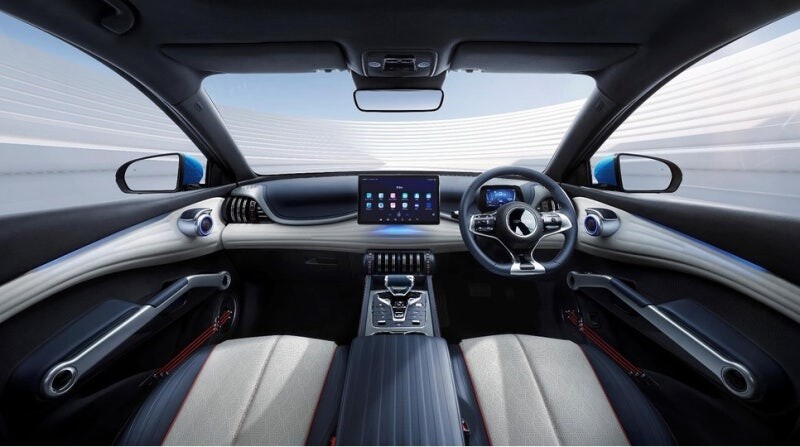 BYD 전기차 하부 및 내부 투시 구조